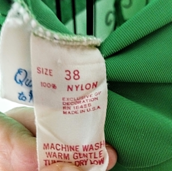 American Vintage :: 70's Queens Way to Fashion Green Halter Embroidered Dress - Picture 10 of 13